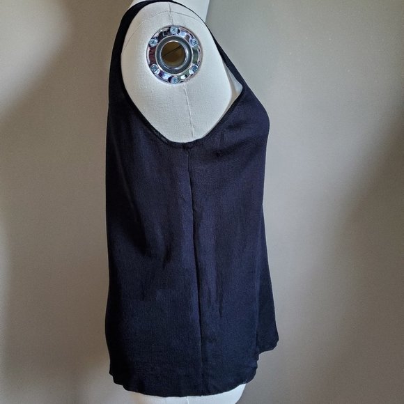 EXPRESS Tank With Sheer Panel Large - Picture 4 of 10